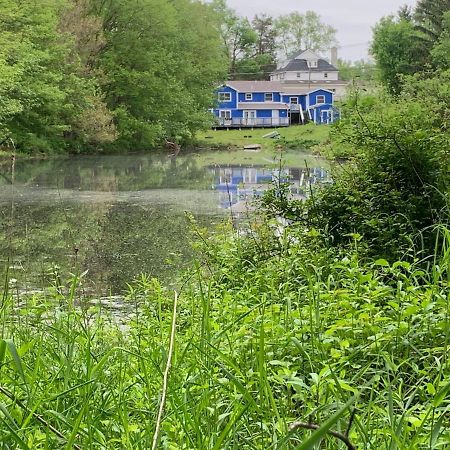 Henryville Gorgeous Poconos Springtime By The Lake! מראה חיצוני תמונה